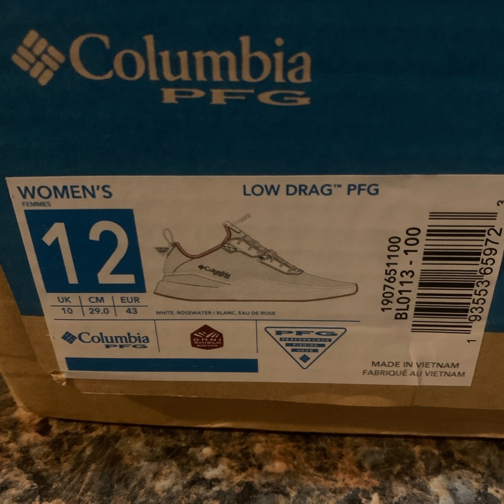 NEW Columbia Women's Low Drag PFG Sneakers - White and Rose